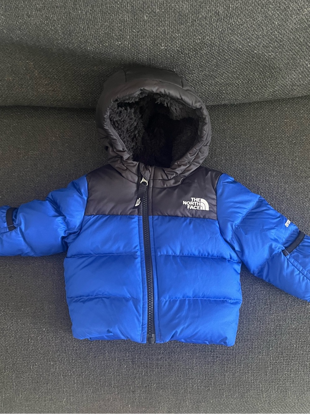 The North Face Infant Plush Jacket 3-6 months